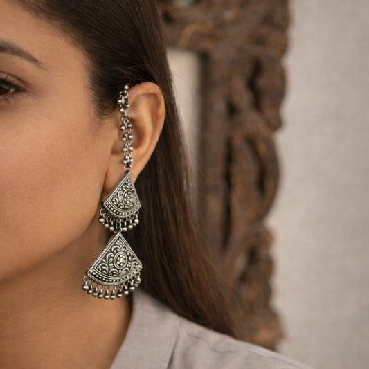 Varnika Chain Earring