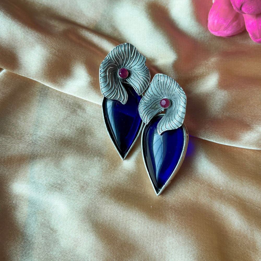 Neelbhu Danglers
