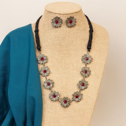 Varnika Set- Red