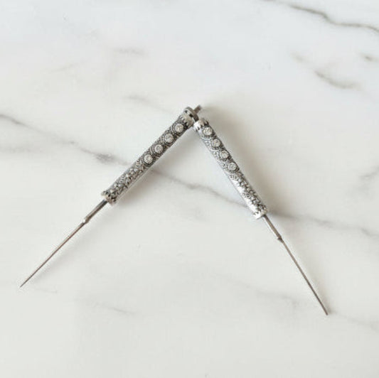 White Pin Bugadi