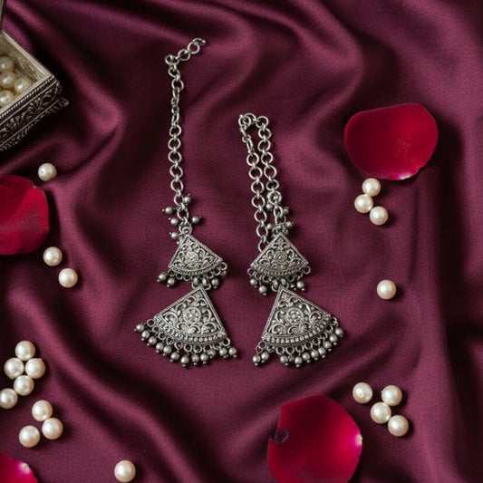 Varnika Chain Earring