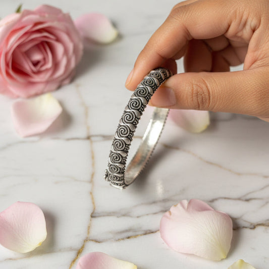 Vamika Spiral Kada (Single Piece)
